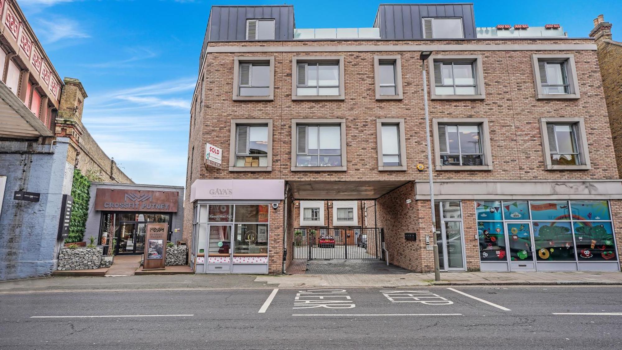 Modern And Spacious Penthouse Apartment In Putney With Free Parking Londres Extérieur photo